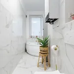 Apartment Wojciecha 9b 2 - Srodmiescie 70m2 Pietro 1 *