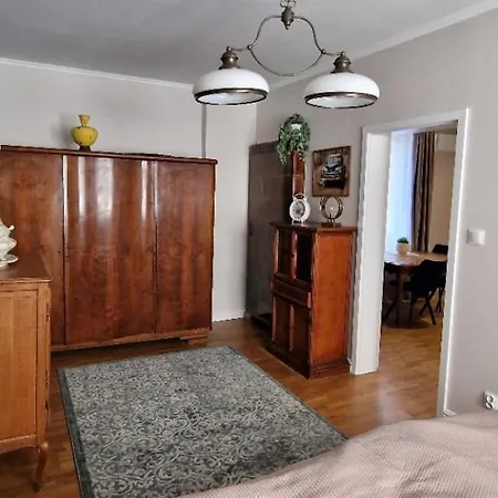 Wojciecha 9b 2 - Srodmiescie 70m2 Pietro 1 Appartement *