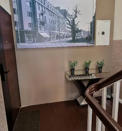 Wojciecha 9b 2 - Srodmiescie 70m2