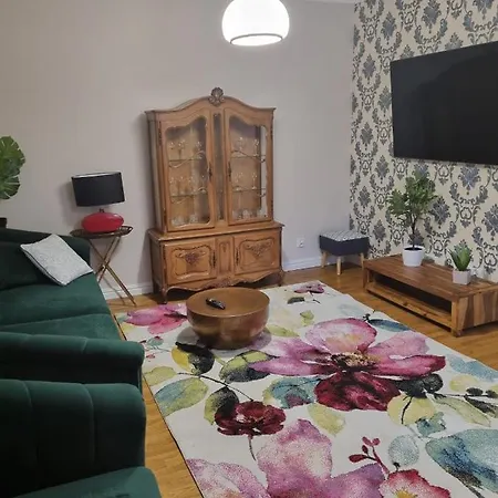 Wojciecha 9b 2 - Srodmiescie 70m2 Pietro 1 * Gdynia