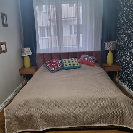 דירה Wojciecha 9b 2 - Srodmiescie 70m2 Pietro 1