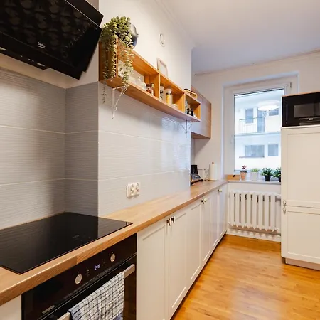 Wojciecha 9b 2 - Srodmiescie 70m2 Pietro 1 * Gdynia