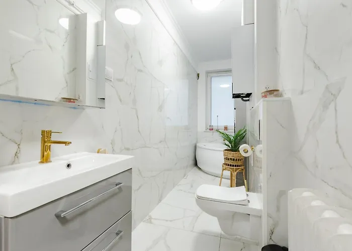 Wojciecha 9b 2 - Srodmiescie 70m2 Pietro 1 Lägenhet